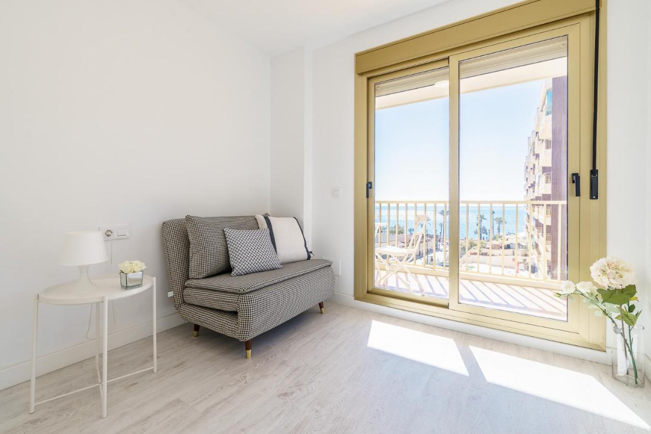 Malagasuite Living Coast Fuengirola Exterior photo